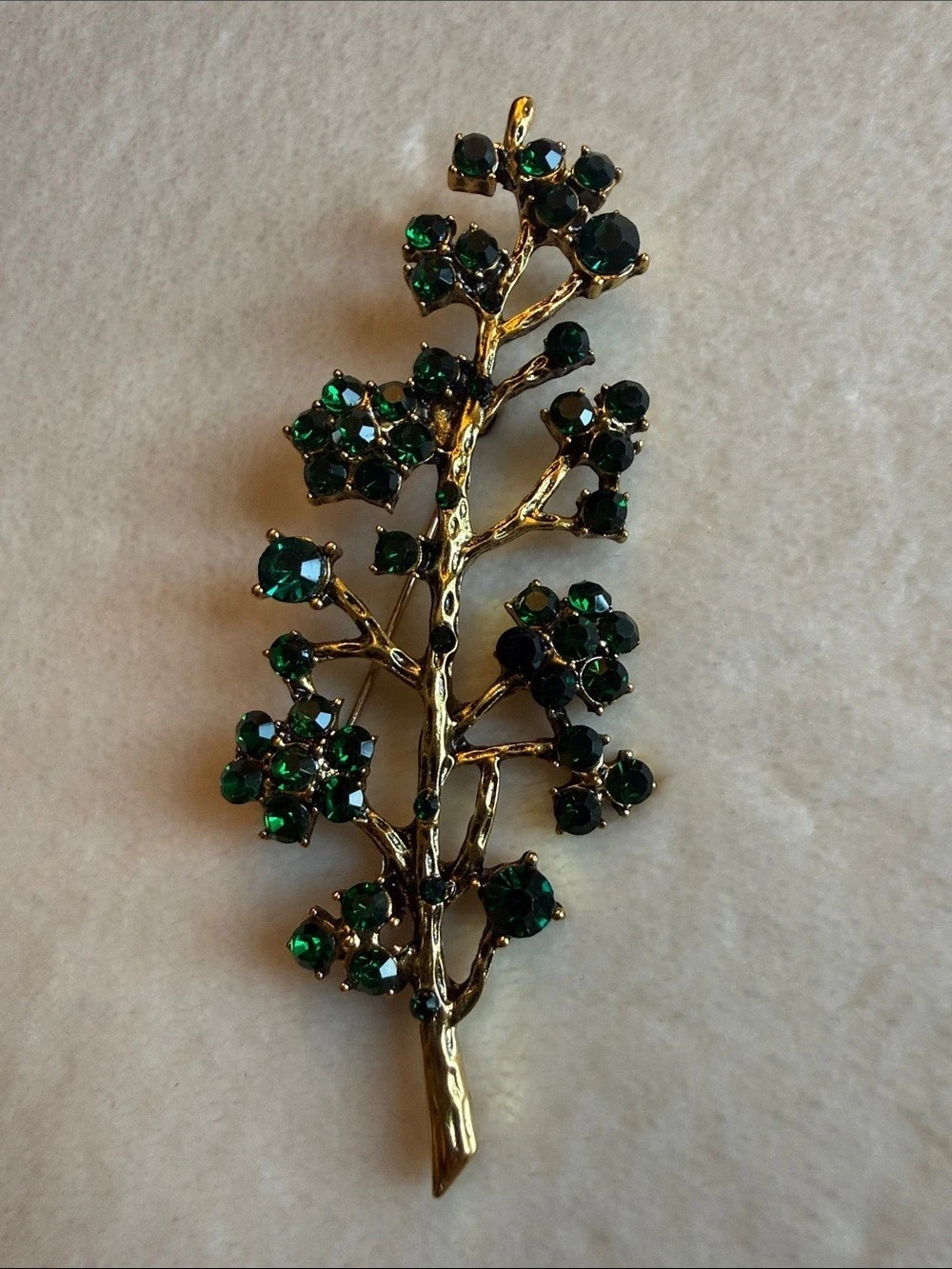 Green Crystal Tree Brooch in Gold